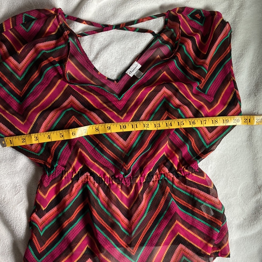Sheer Dynamite Top - Picture 4 of 7